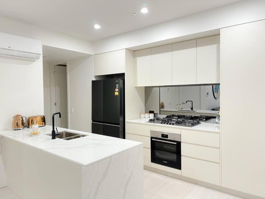 Shine Keysborough High-End Family Home, Netflix, Top Location 외부 사진